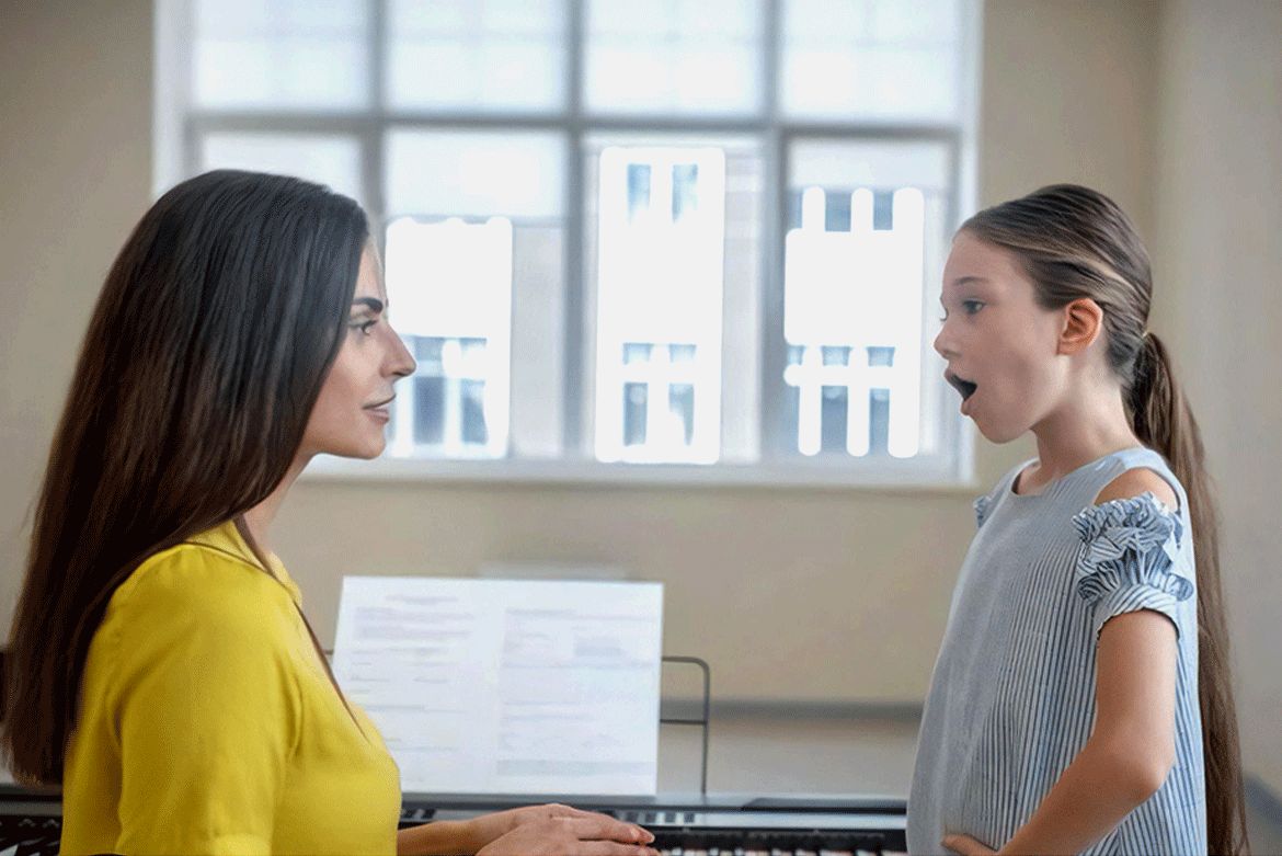 آیا برای خواننده شدن باید سلفژ بلد باشیم؟
