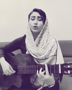 Singer Mahshid