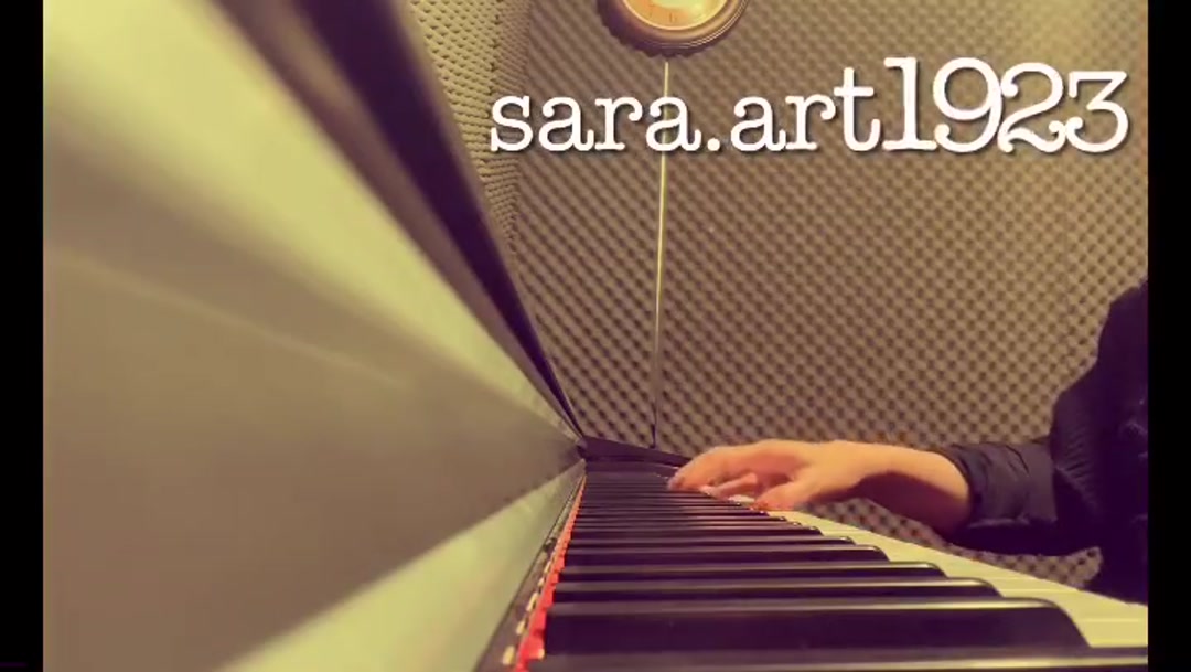 نوازندگی پیانو استاد سارا میرهاشمیان
