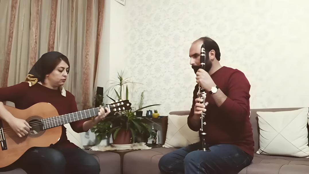 clarinet and guitar playing