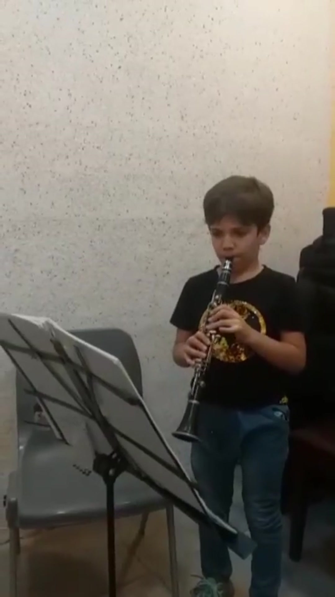 Noyan student of clarinet