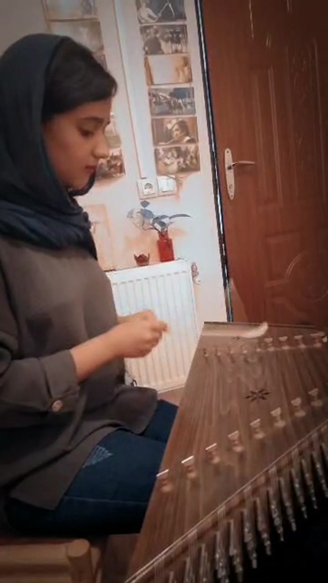 سنتور نوازی هنرجوی استاد مرضیه شیرازی