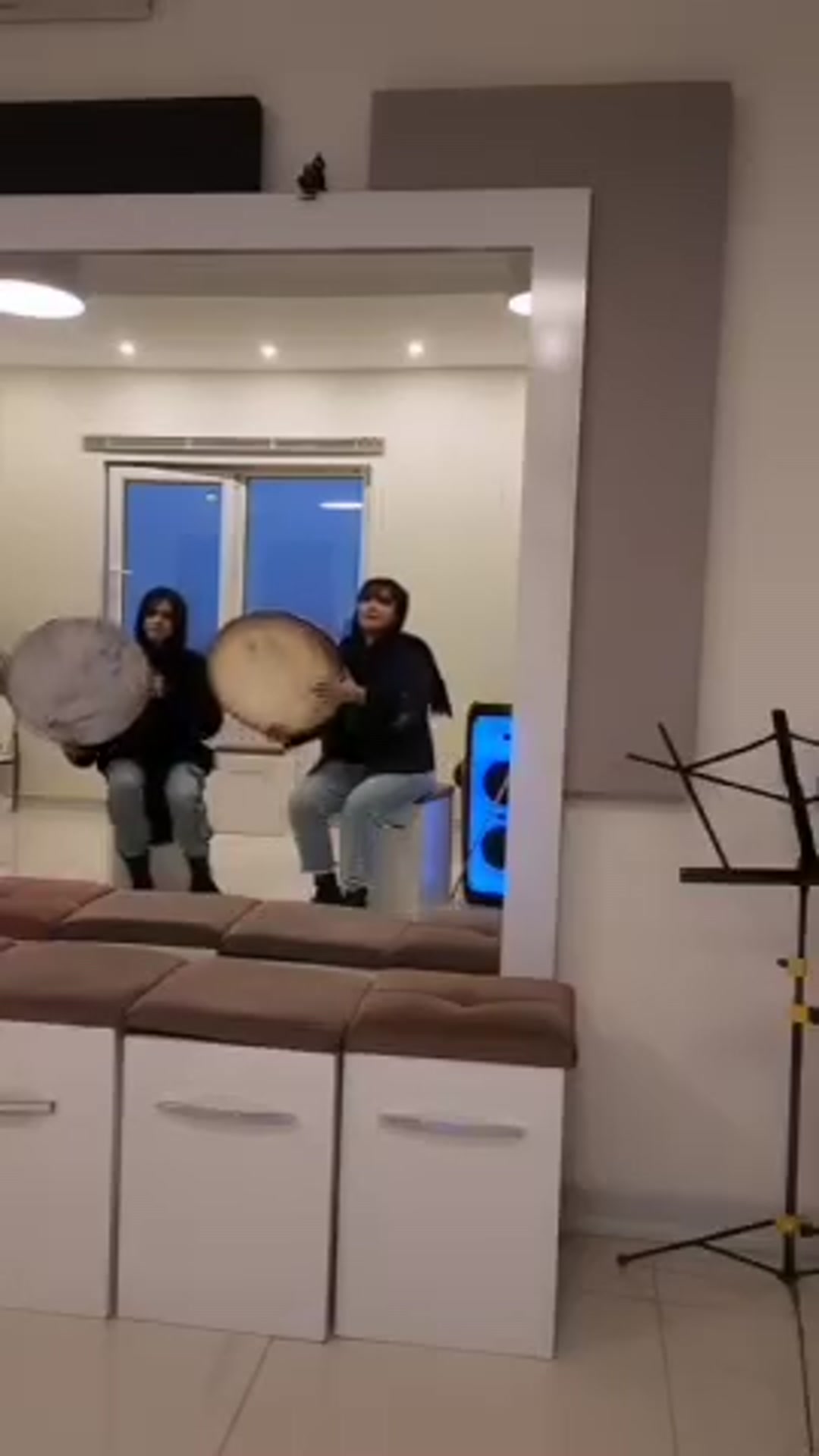 همنوازی دف با غزل قشنگم و استاد رها نشاط