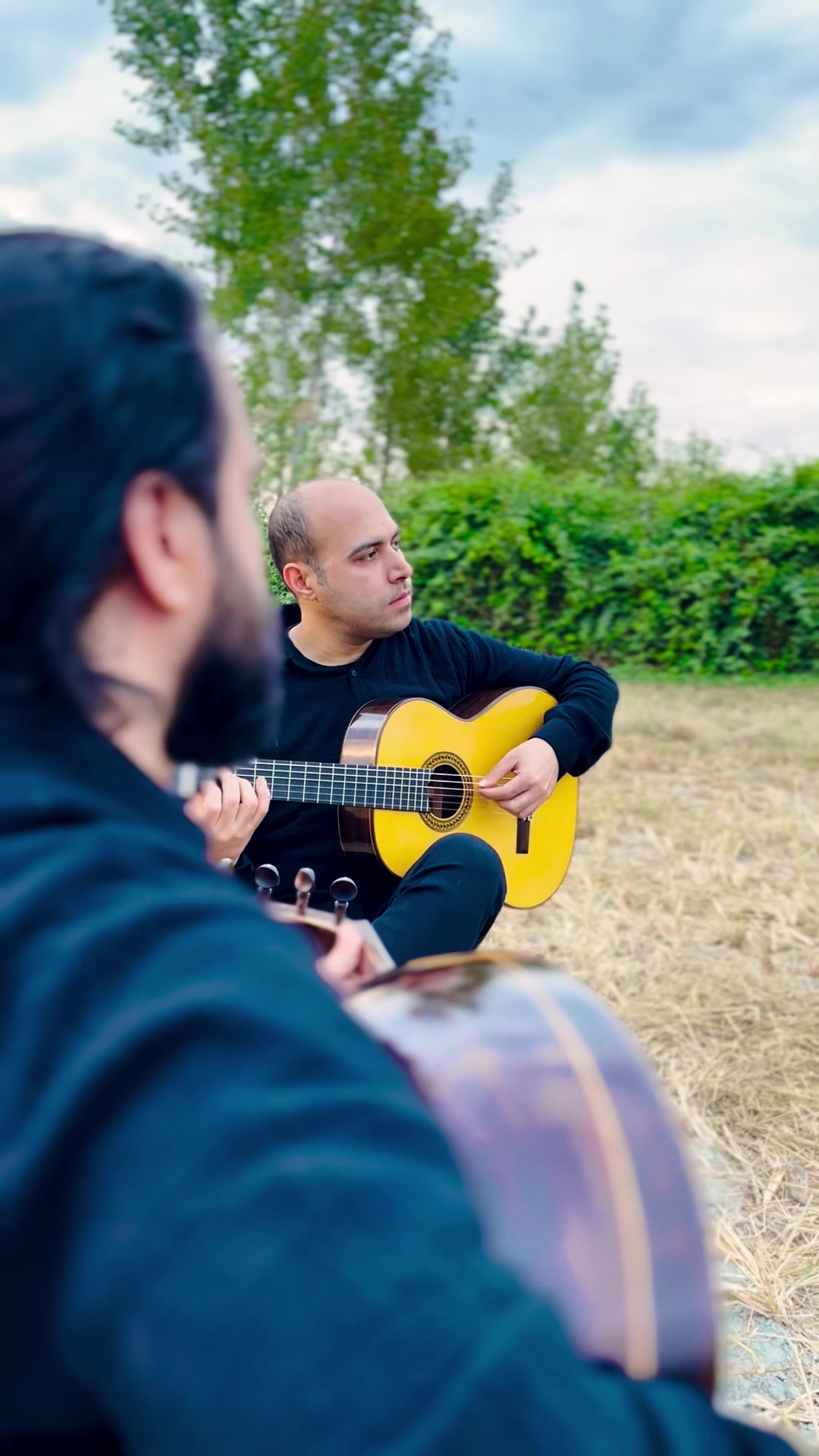 eghbal mansour teacher with oud song