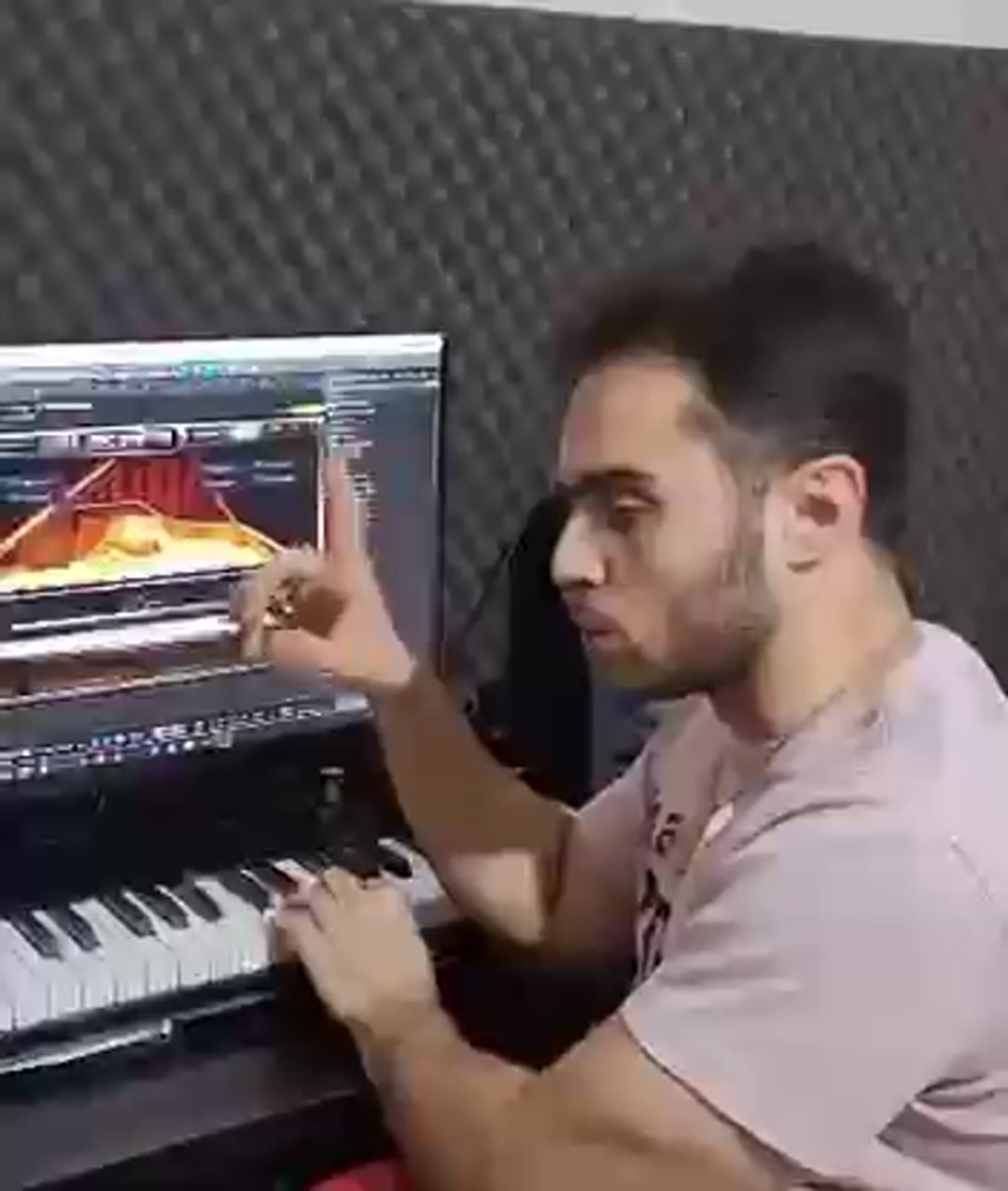 ویدیو آموزشی